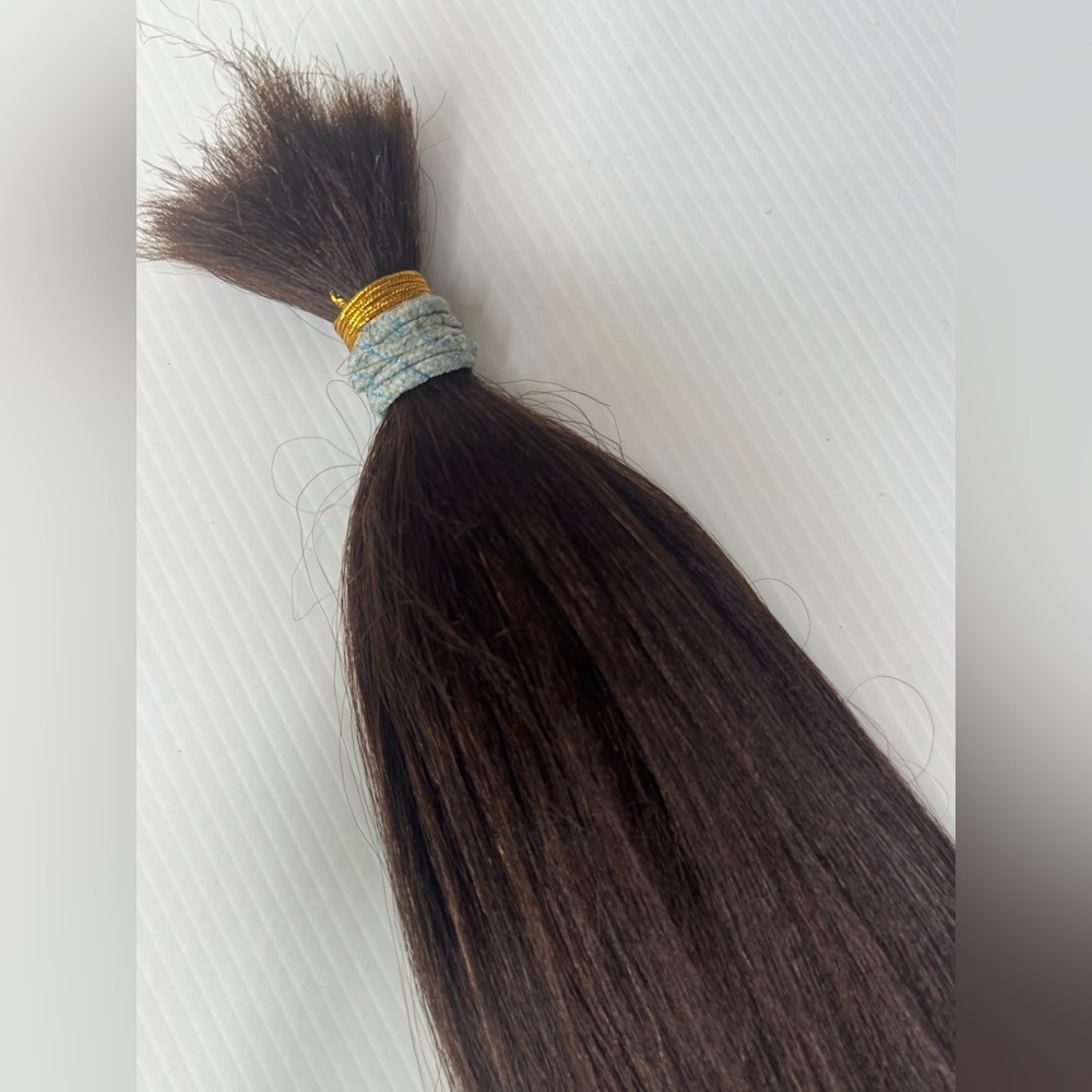 24” Yaki Straight 100% Human Hair | Color #4 Medium Brown - Picture 5 of 6